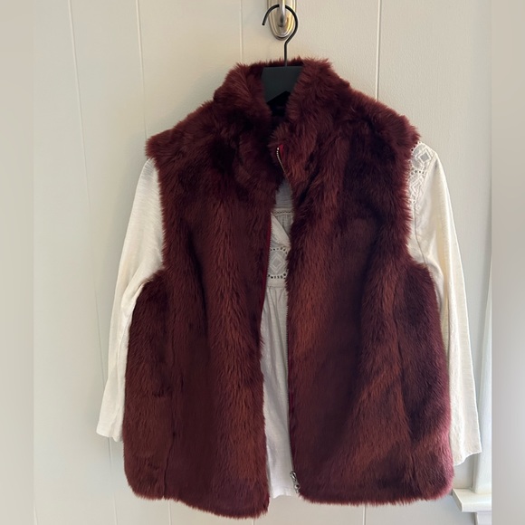 J.Crew Women's Plush Faux Fur Full Burgundy Zip Vest